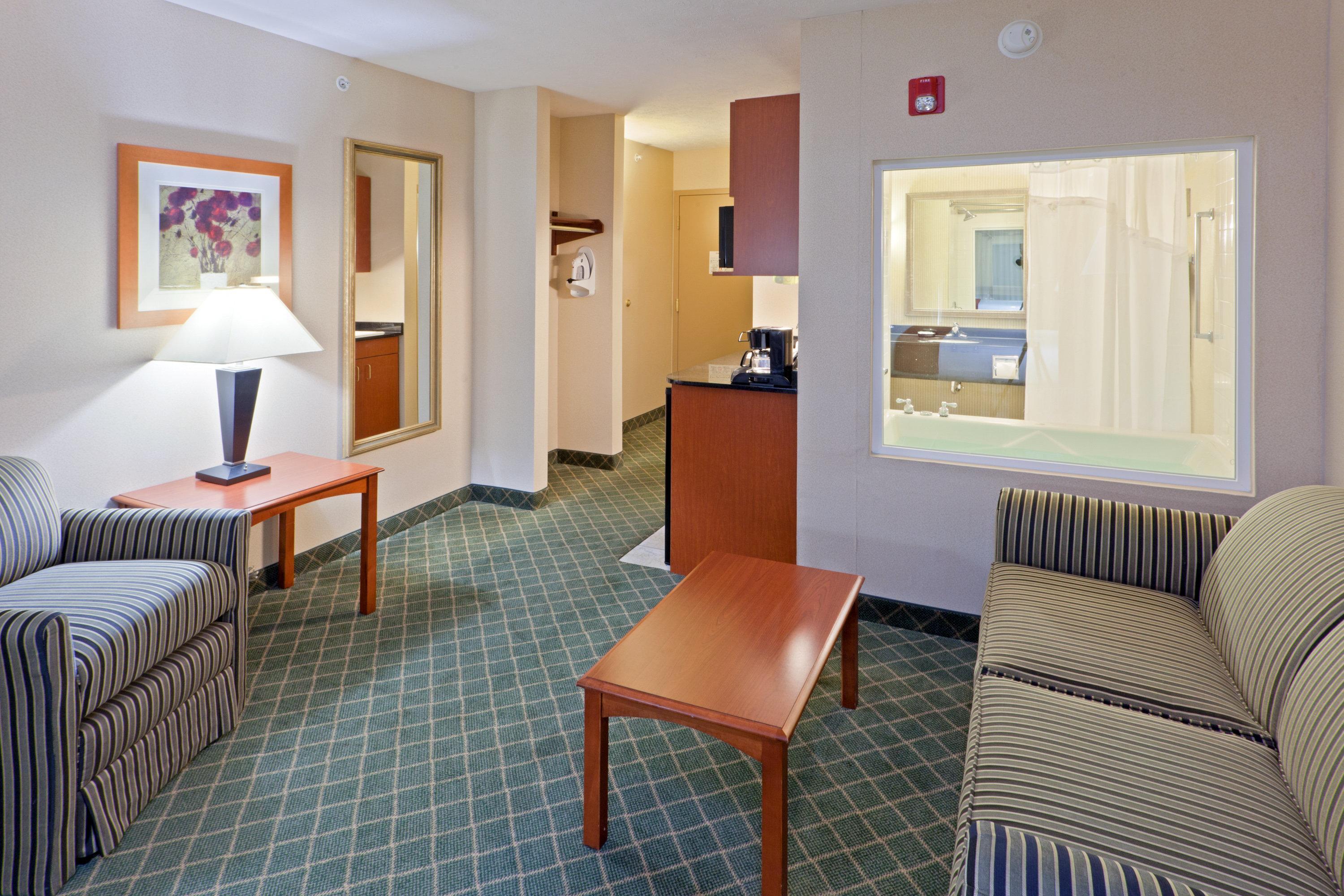 Holiday Inn Express Hotel & Suites Kent State University Zimmer foto